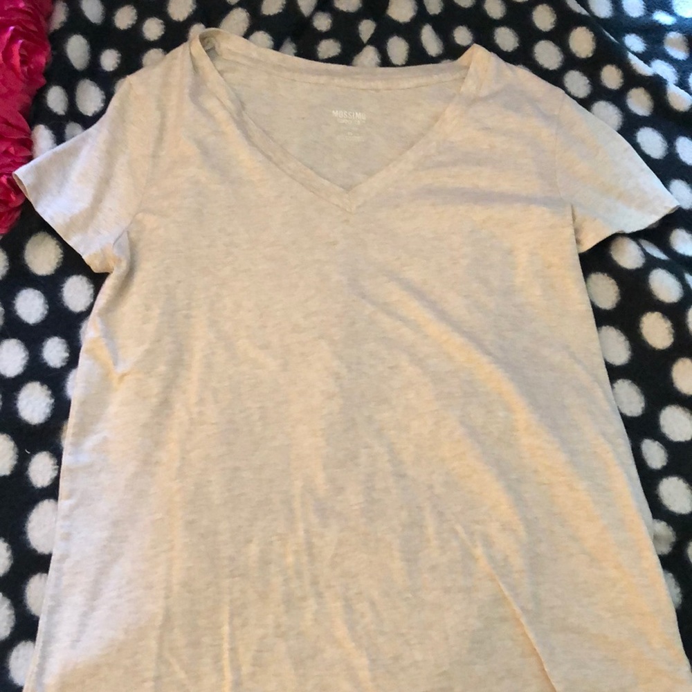 Tan casual t-shirt